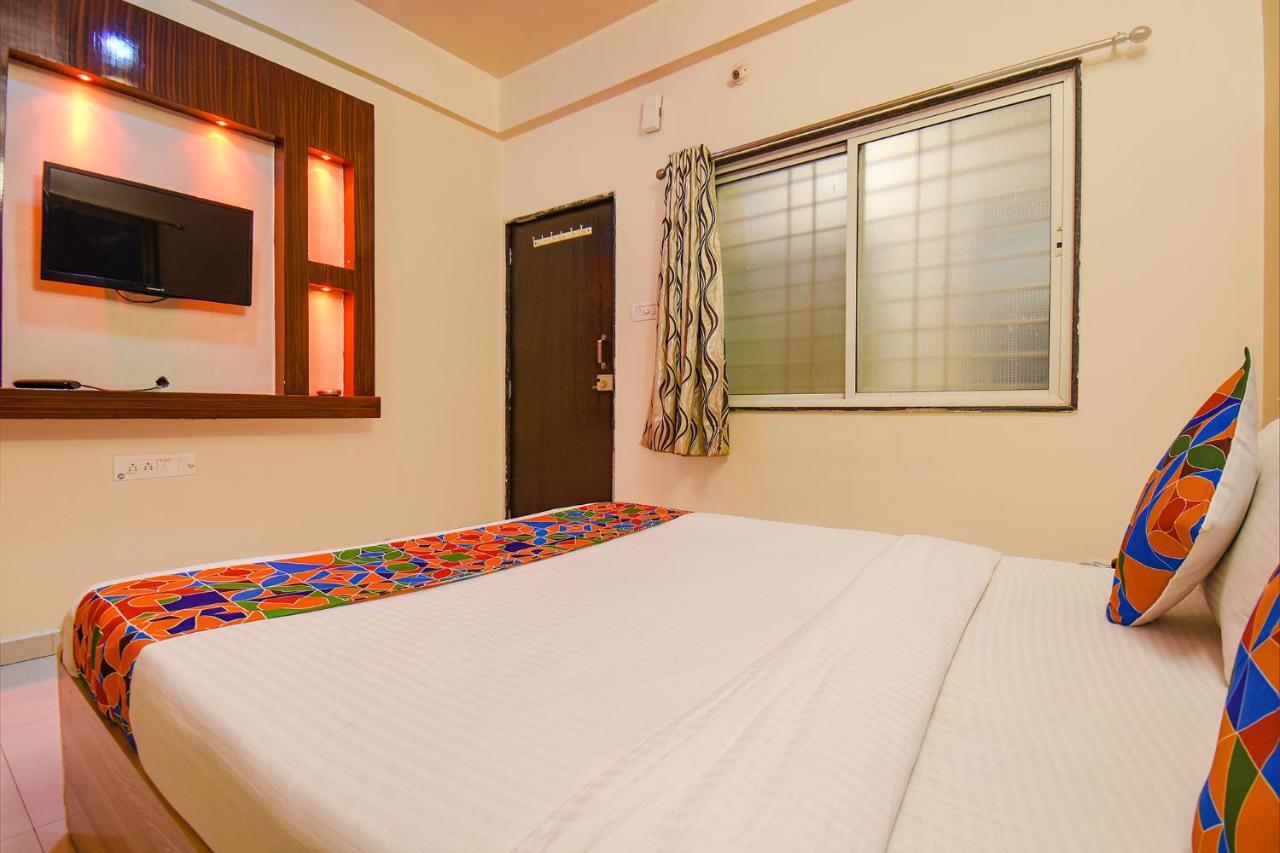 Hotel Fabexpress 4 Star Executive - Nr World Trade Center Pune Exterior foto